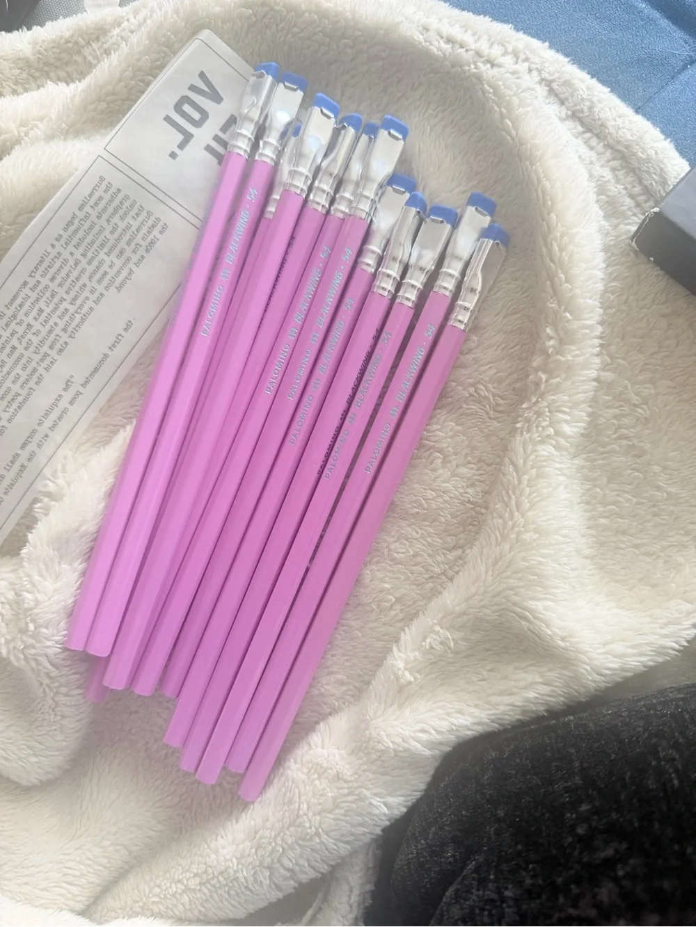 Volumes Pink Limited Edition Pencil Set